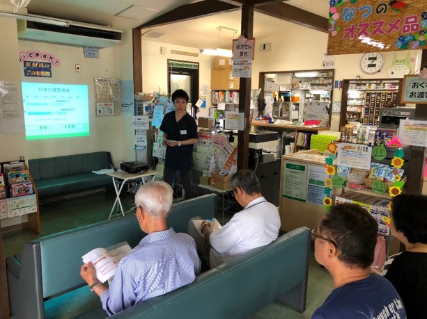 口腔ケアセミナーの様子