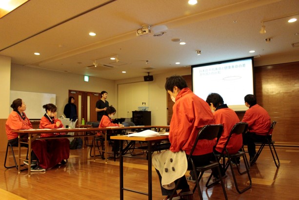 口腔ケアセミナーの様子