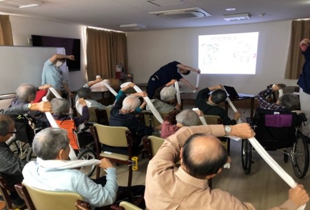 口腔ケアセミナーの様子